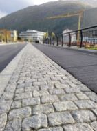 Storgatestein lys Porto 14x20x10 cm tromlet