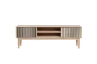 Casø Broholm XL TV-benk med lamelldører 160x55x35 cm Hvitoljet Eik