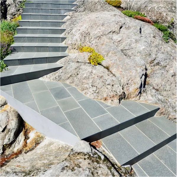 Skifer uteflis Alta 30 cm bredde i fallende lengde -  kalibrert 2 cm